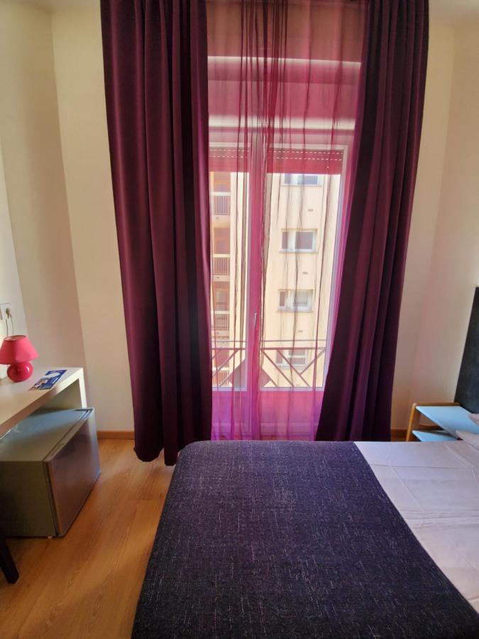 Brit Hotel Colbert جوان ليه باه المظهر الخارجي الصورة