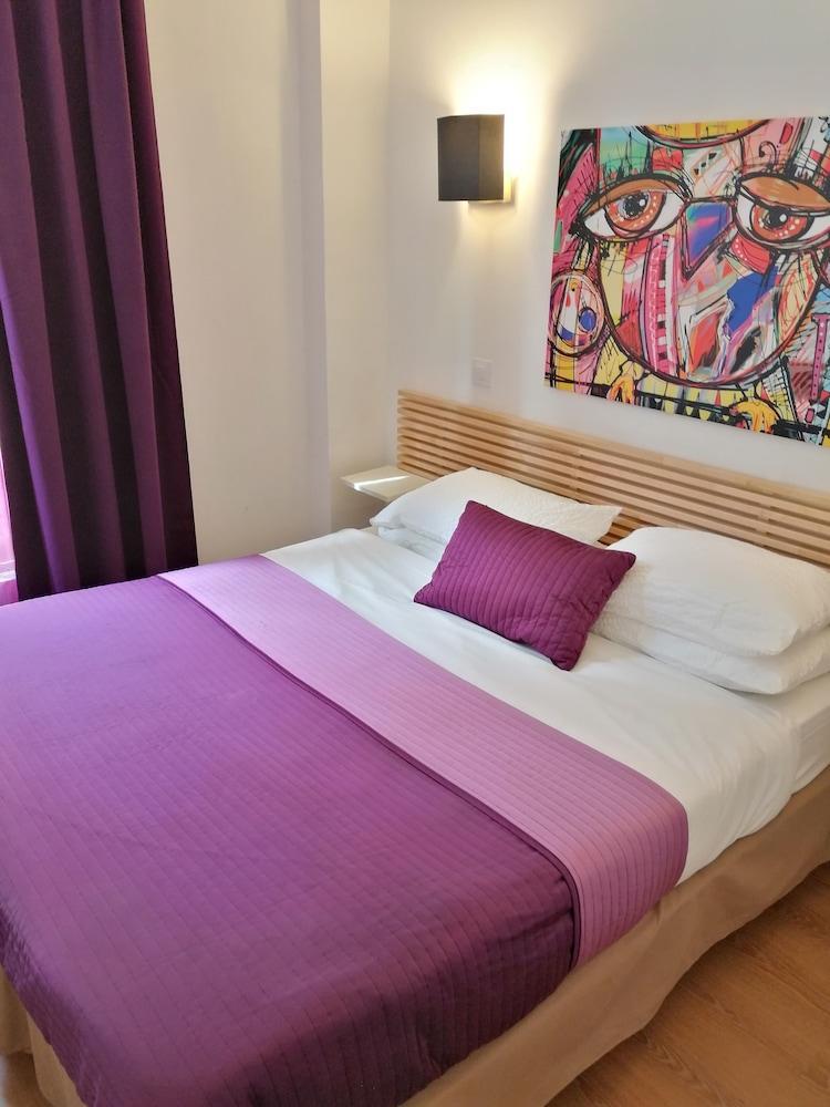 Brit Hotel Colbert جوان ليه باه المظهر الخارجي الصورة